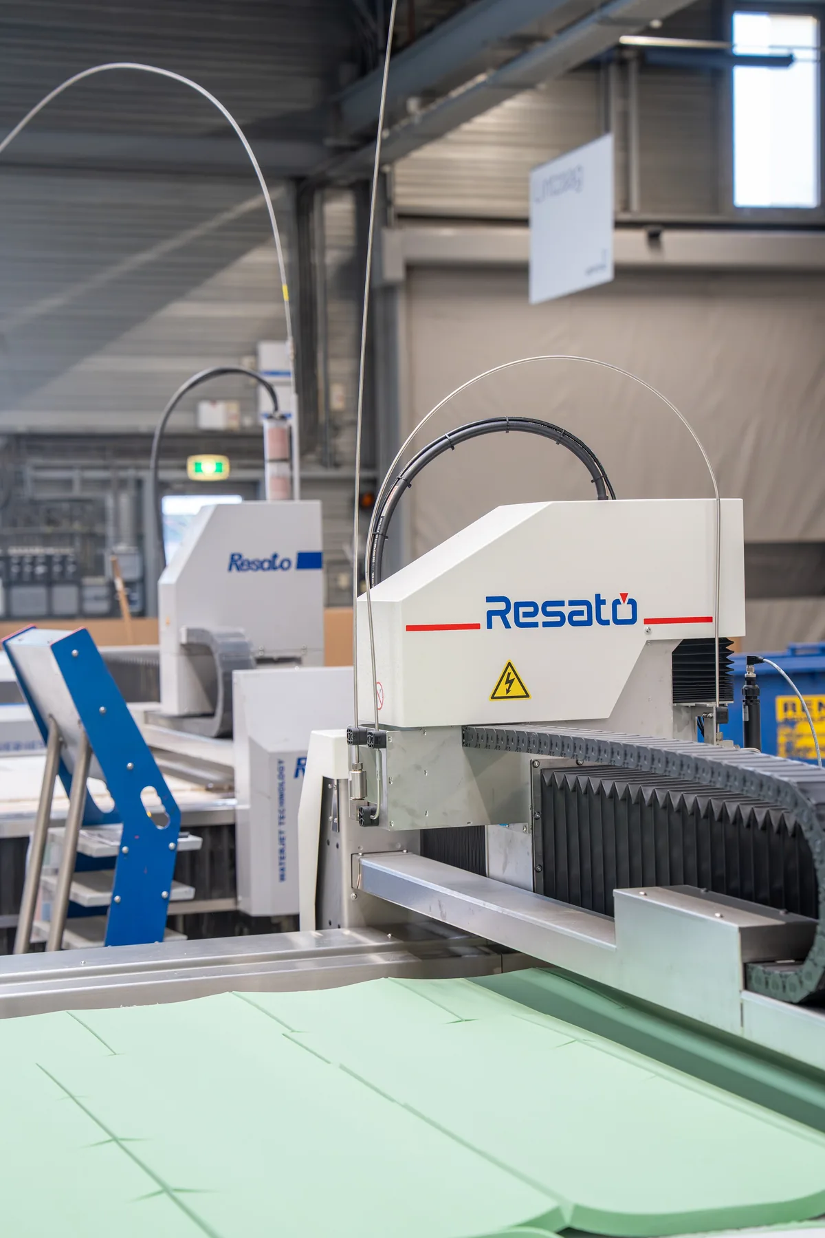 Machine à jet d'eau Resato chez Merford.